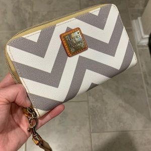 Dooney & Bourke Chevron Gray and White Wallet